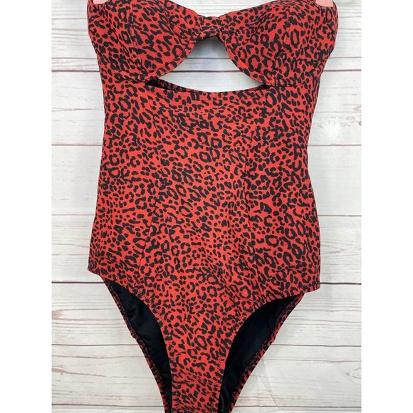 Volcom Leopard One Piece Swimsuit Size Small NWOT - Picture 3 of 7